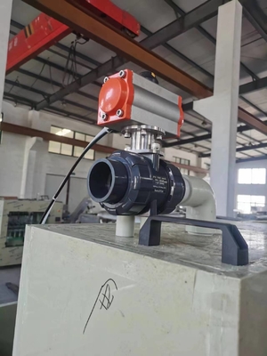 Temizlik ürünleri için yüksek hassasiyetli ZCG-12L Inline Otomatik Sıvı Doldurma Makinesi